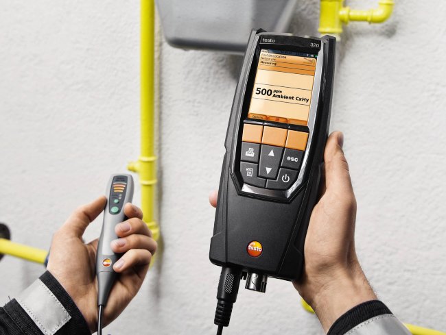 Анализатор дымовых газов Testo 320 в Санкт-Петербурге