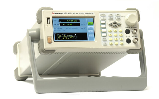 Генератор сигналов ADG-4401 в Санкт-Петербурге