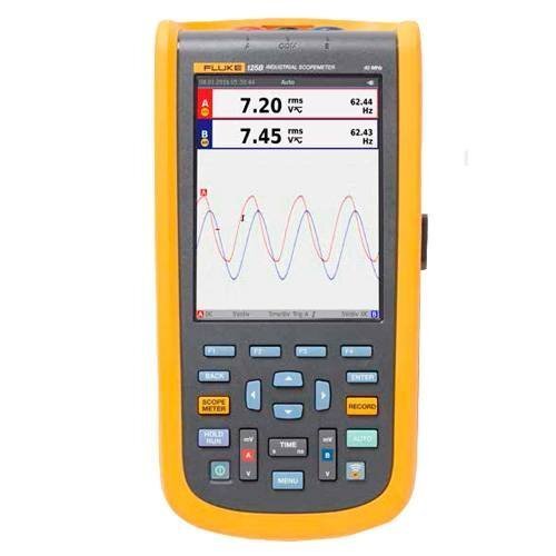 Осциллограф Fluke 125B  в Санкт-Петербурге