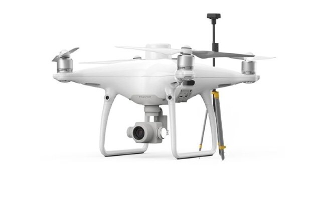 Квадрокоптер DJI Phantom 4 RTK + D-RTK 2 Mobile Station Combo + ПО DJI Terra Бессрочная в Санкт-Петербурге