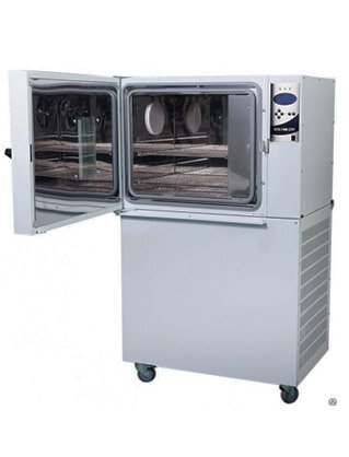 Климатическая камера тепла-холода КТХ-270-75/180 Н в Санкт-Петербурге